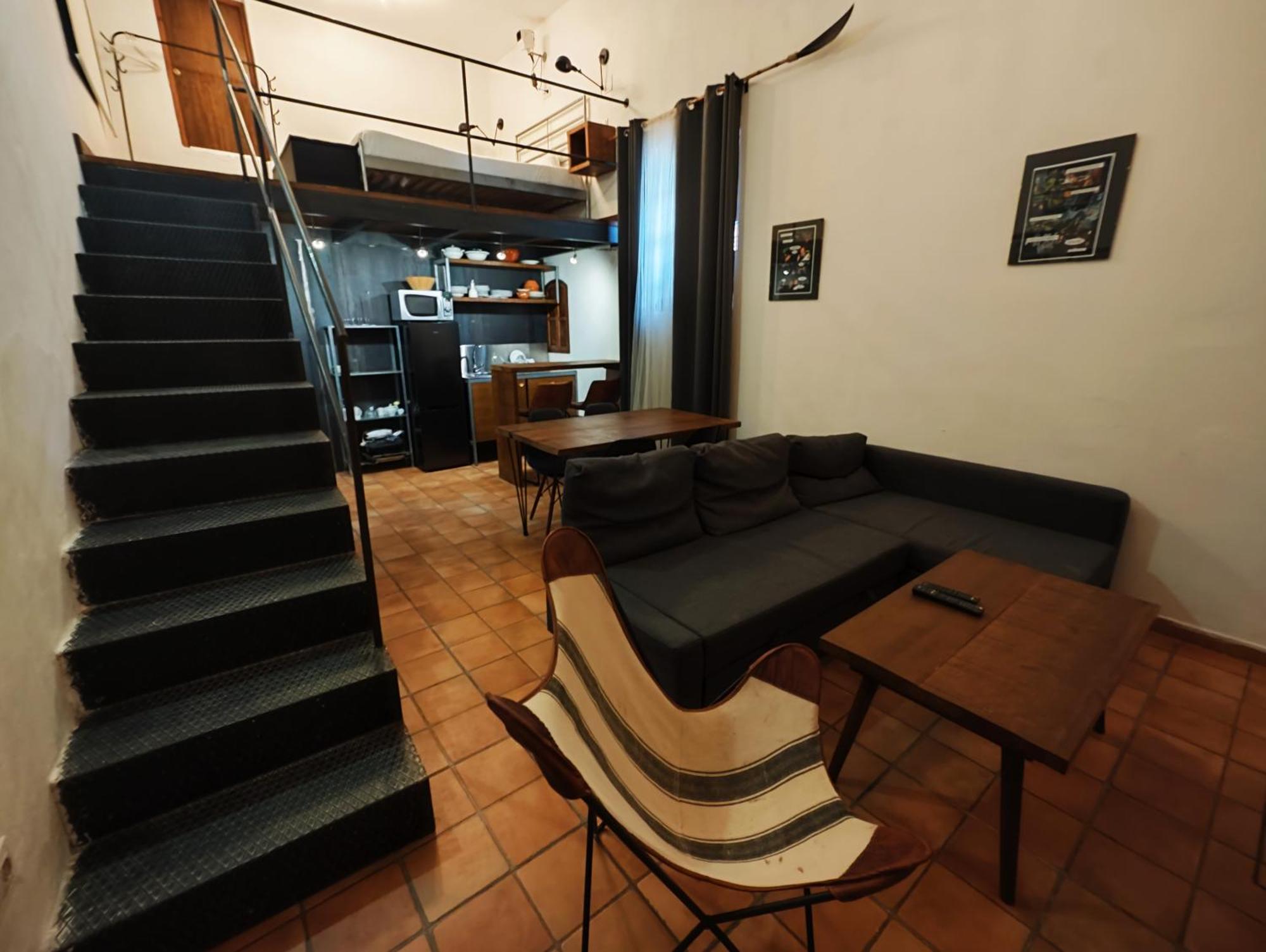 كارمونا Hostal Cafe Frenteabastos المظهر الخارجي الصورة