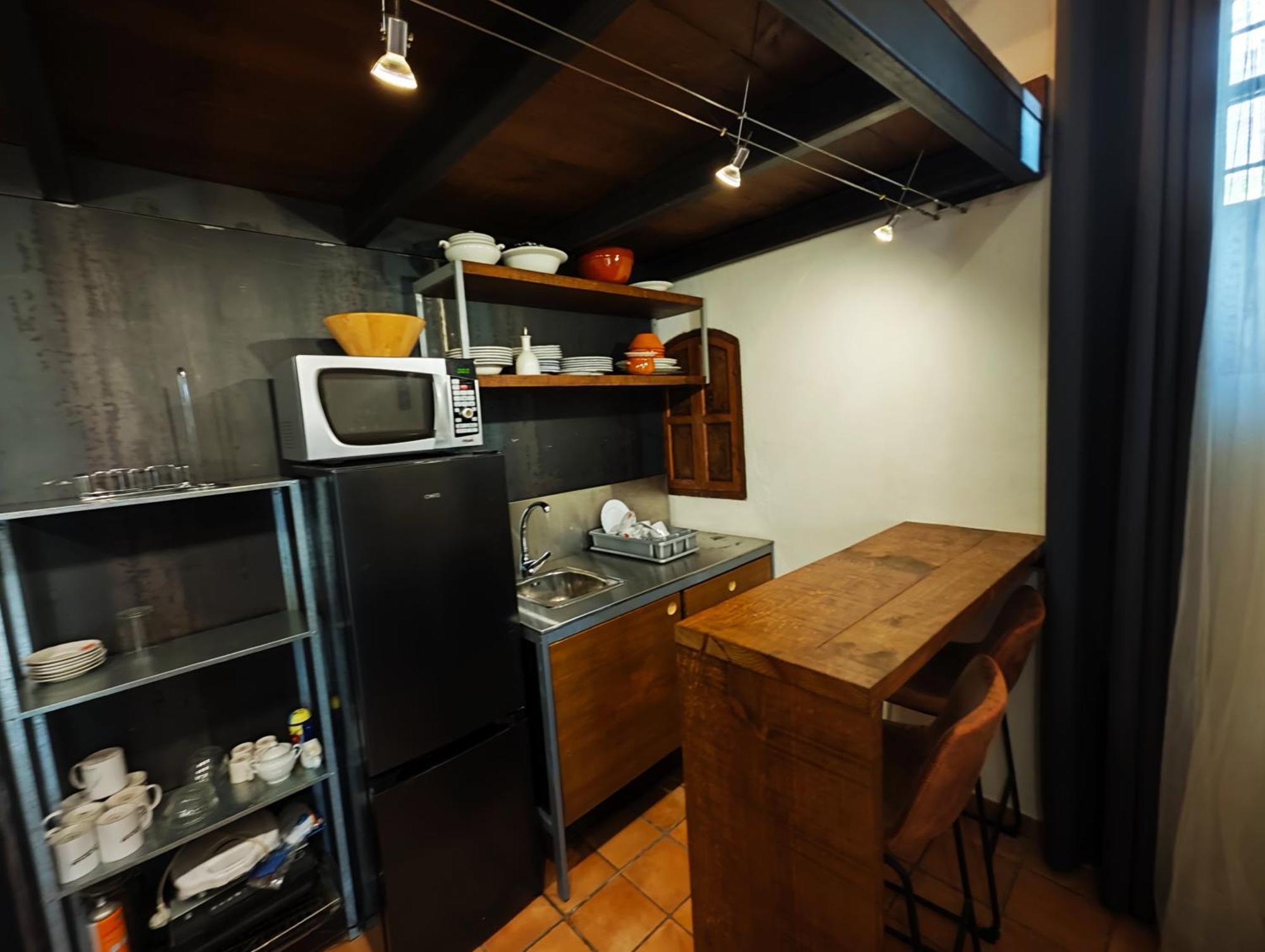 كارمونا Hostal Cafe Frenteabastos المظهر الخارجي الصورة