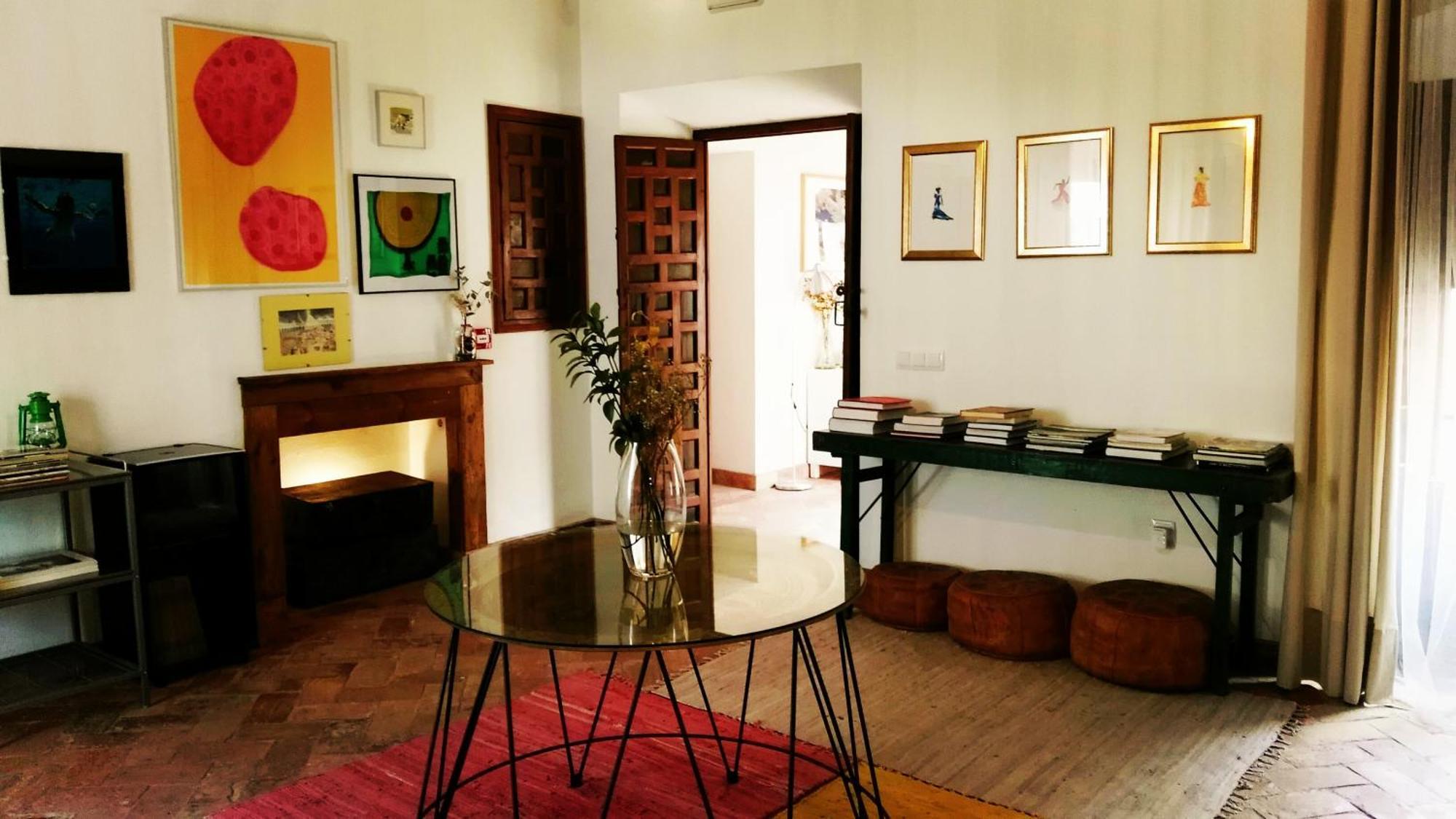 كارمونا Hostal Cafe Frenteabastos المظهر الخارجي الصورة